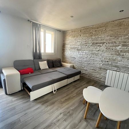 Appartement - Roanne Luaran gambar